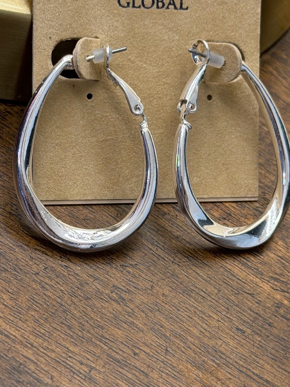Hannah Shiny Silver Teardrop Hoop Earrings